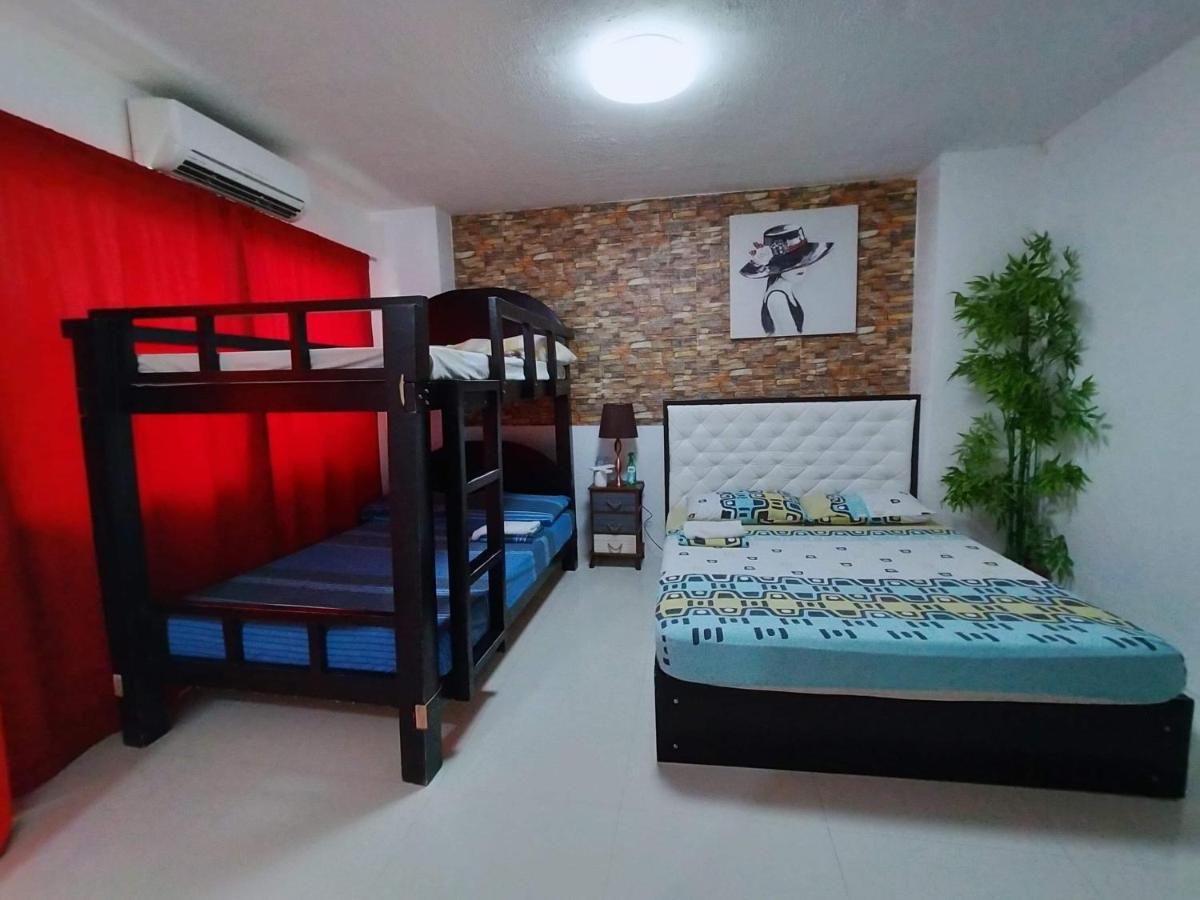 N&J Lopez Lodging House Pasay Kültér fotó