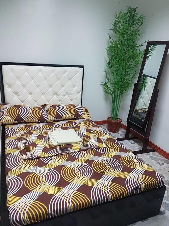 N&J Lopez Lodging House Pasay Kültér fotó